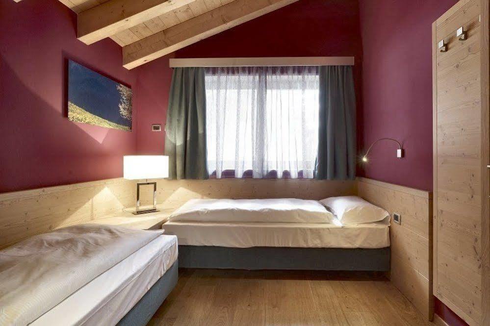 Color Aparthotel